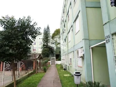 Apartamento com 2 Quartos para alugar, 47m² no Camaquã, Porto Alegre