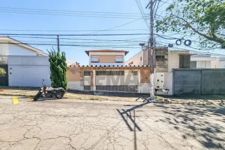 Casa com 4 Quartos à venda, 260m² no Indianópolis, São Paulo