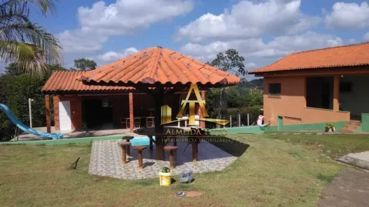 Fazenda/Sítio com 4 Quartos à venda, 600m² no Castelo Branco, Sorocaba