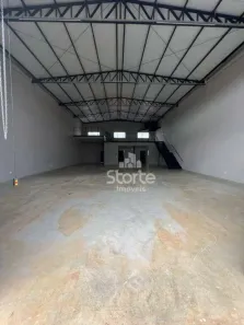 Galpão/Depósito/Armazém para alugar, 361m² no Segismundo Pereira, Uberlândia