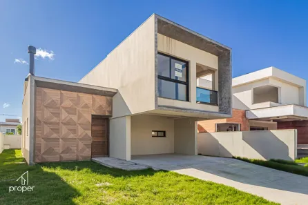 Casa de Condomínio com 3 Quartos para alugar, 230m² no Laranjal, Pelotas