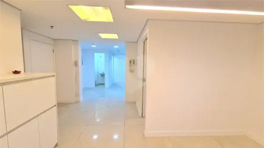 Sala Comercial à venda, 64m² no Vila Mariana, São Paulo