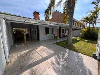 Casa com 3 Quartos à venda, 128m² no , Garopaba