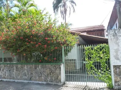 Sobrado com 3 Quartos à venda, 300m² no São Francisco, Niterói