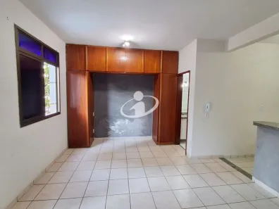 Apartamento com 1 Quarto para alugar, 45m² no Fundinho, Uberlândia