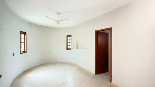 Casa de Condomínio com 3 Quartos para alugar, 220m² no Residencial Vale Florido, Piratininga