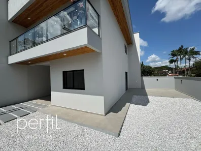Sobrado com 3 Quartos à venda, 120m² no Costa e Silva, Joinville
