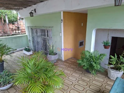 Casa com 3 Quartos à venda, 270m² no Engenhoca, Niterói