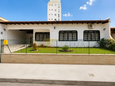 Casa com 3 Quartos para alugar, 179m² no Itoupava Seca, Blumenau