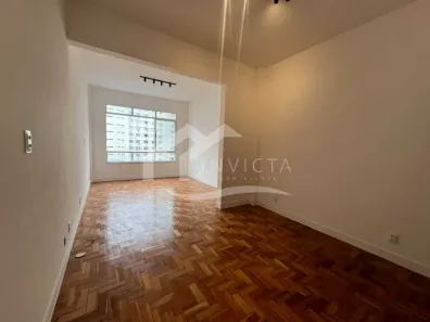 Kitnet com 1 Quarto à venda, 31m² no Copacabana, Rio de Janeiro