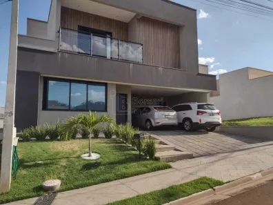 Sobrado com 3 Quartos à venda, 244m² no Residencial Village Damha II, Araraquara