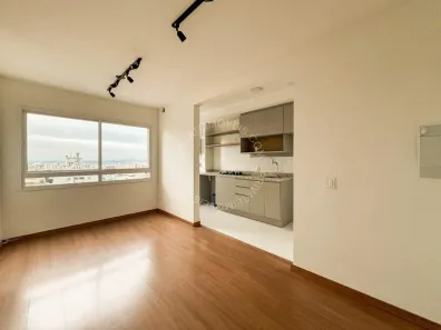 Apartamento com 2 Quartos para alugar, 55m² no Passo da Areia, Porto Alegre
