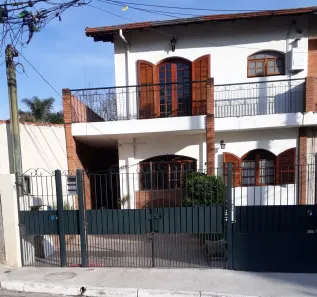 Casa com 3 Quartos à venda, 247m² no Vila Nivi, São Paulo