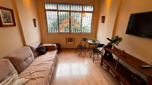 Apartamento com 2 Quartos à venda, 47m² no Copacabana, Rio de Janeiro