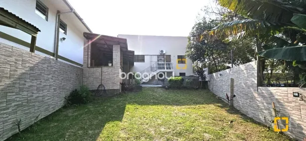Casa com 3 Quartos à venda, 229m² no Pantanal, Florianópolis