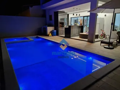 Casa com 3 Quartos à venda, 311m² no Santo Antônio, Niterói