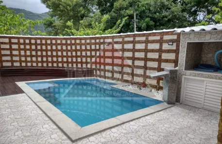 Casa de Condomínio com 4 Quartos à venda, 204m² no Vargem Pequena, Rio de Janeiro