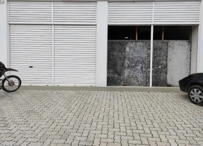 Ponto Comercial à venda, 240m² no Teixeiras, Juiz de Fora