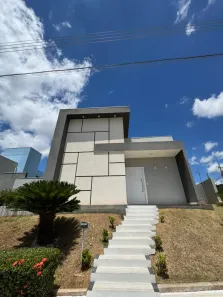 Casa de Condomínio com 3 Quartos para alugar, 195m² no Vila Nasser, Campo Grande