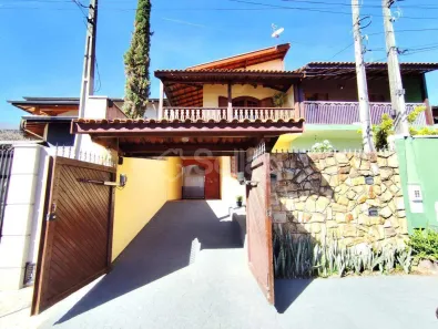 Casa com 3 Quartos à venda, 121m² no Bosque, Vinhedo