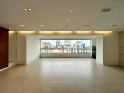 Apartamento com 3 Quartos para alugar, 146m² no Itaim Bibi, São Paulo