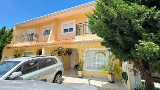 Casa de Condomínio com 3 Quartos para alugar, 135m² no Vila Rubens, Indaiatuba