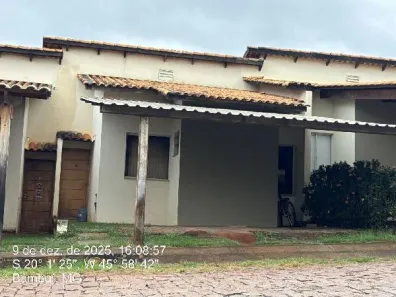 Casa com 3 Quartos à venda, 216m² no CENTRO, Bambuí