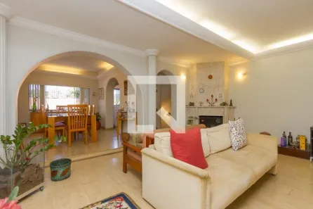 Casa com 5 Quartos à venda, 230m² no Jardim Petrópolis, São Paulo