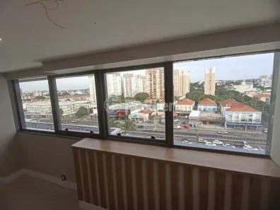 Sala Comercial à venda, 24m² no Cristo Redentor, Porto Alegre
