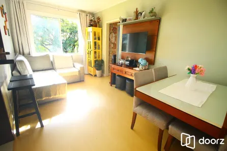 Apartamento com 2 Quartos à venda, 54m² no Medianeira, Porto Alegre