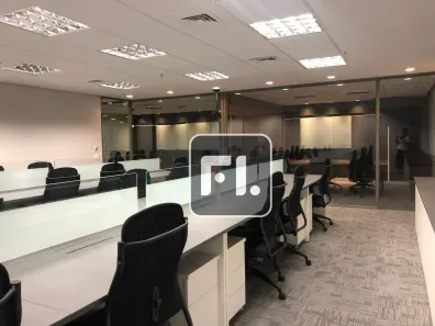 Sala Comercial para alugar, 230m² no Vila Olímpia, São Paulo