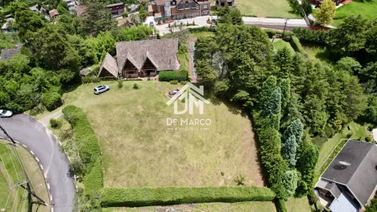 Lote/Terreno à venda, 1512m² no Jardim do Embaixador, Campos do Jordão