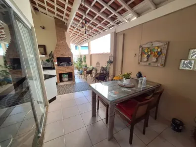 Casa de Condomínio com 3 Quartos à venda, 180m² no Urbanova I, São José dos Campos