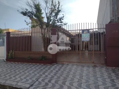 Casa com 2 Quartos para alugar, 75m² no Campo de Santana, Curitiba