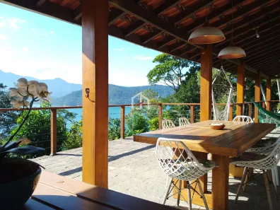 Casa de Condomínio com 3 Quartos à venda, 188m² no Praia Vermelha, Ubatuba
