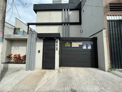Casa de Condomínio com 2 Quartos para venda ou aluguel, 60m² no Pestana, Osasco