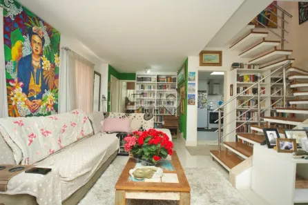 Casa de Condomínio com 3 Quartos à venda, 247m² no Chora Menino, São Paulo