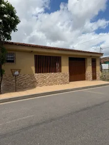 Casa com 4 Quartos para alugar, 200m² no Cidade Nova, Ananindeua
