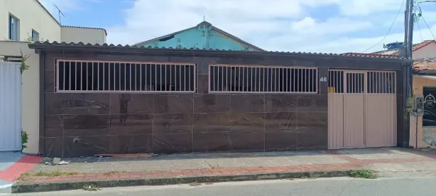 Casa com 4 Quartos à venda, 135m² no Serra Dourada II, Serra
