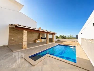 Casa com 4 Quartos à venda, 335m² no Lagoa, Macaé