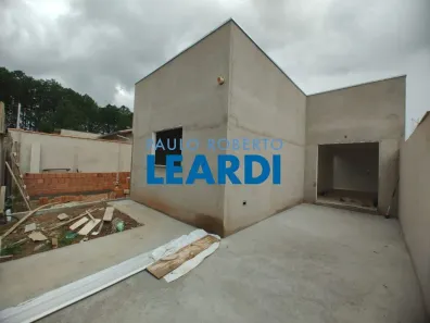 Casa com 2 Quartos à venda, 60m² no Jardim Kennedy, Poços de Caldas