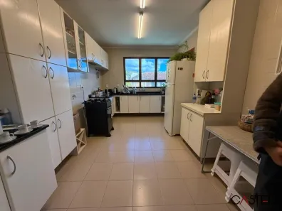 Apartamento com 3 Quartos à venda, 146m² no Menino Deus, Porto Alegre