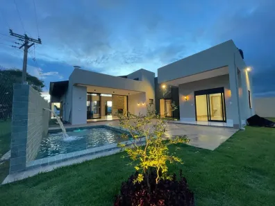 Casa de Condomínio com 3 Quartos à venda, 289m² no , Chapada dos Guimarães