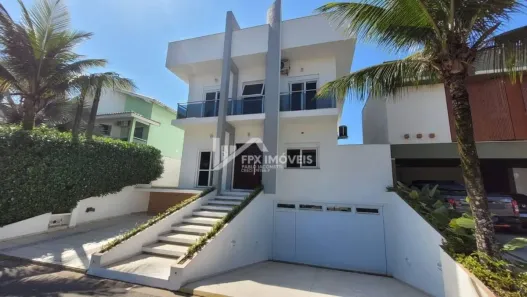 Casa de Condomínio com 4 Quartos à venda, 450m² no Centro, Itanhaém