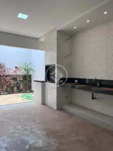 Casa com 3 Quartos à venda, 200m² no Laranjeiras, Uberlândia