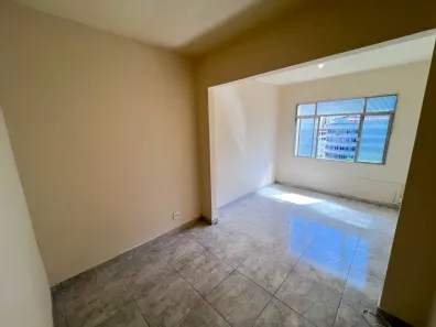 Kitnet com 1 Quarto para alugar, 35m² no Copacabana, Rio de Janeiro