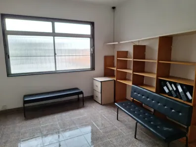 Sala Comercial à venda, 34m² no Penha Circular, Rio de Janeiro