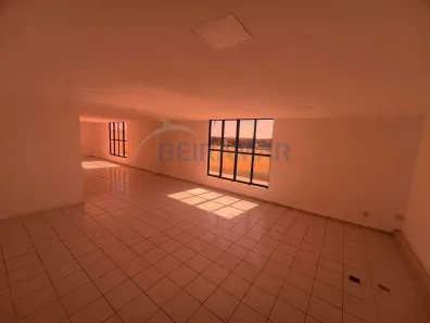 Sala Comercial para alugar, 135m² no Zona Industrial, Brasília