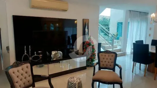 Casa de Condomínio com 3 Quartos à venda, 300m² no Vila Progresso, Niterói