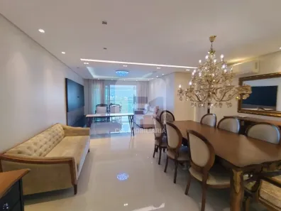 Apartamento com 3 Quartos para alugar, 121m² no Agronômica, Florianópolis